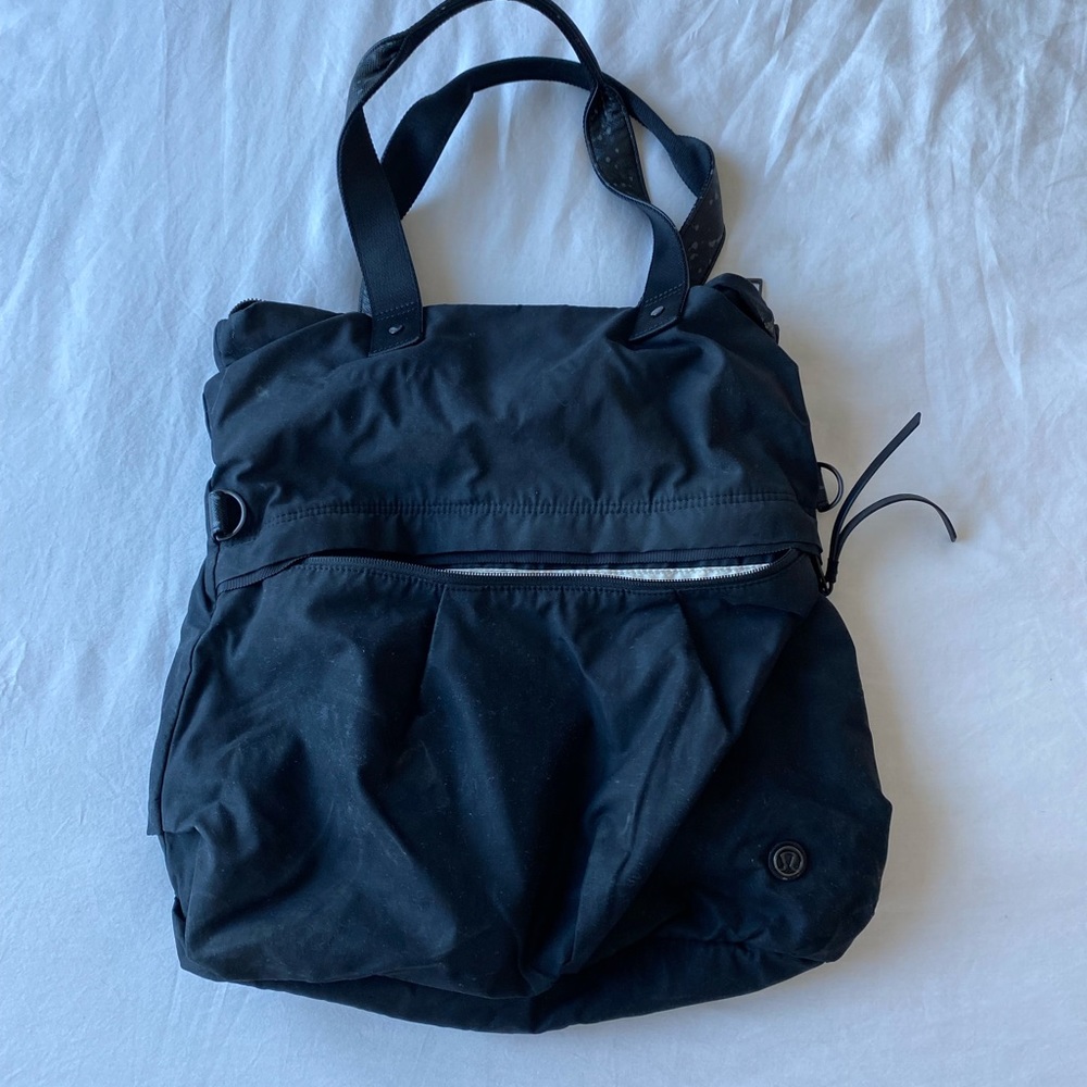Lululemon gym bag